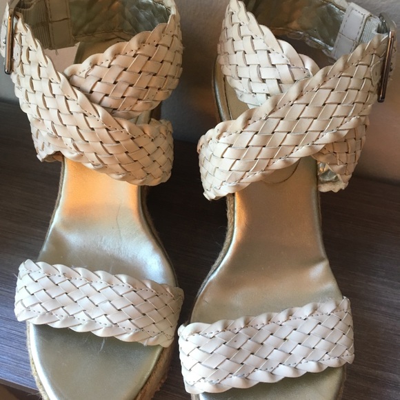 BCBG Leather espadrille wedges Sz 6 - Picture 4 of 8